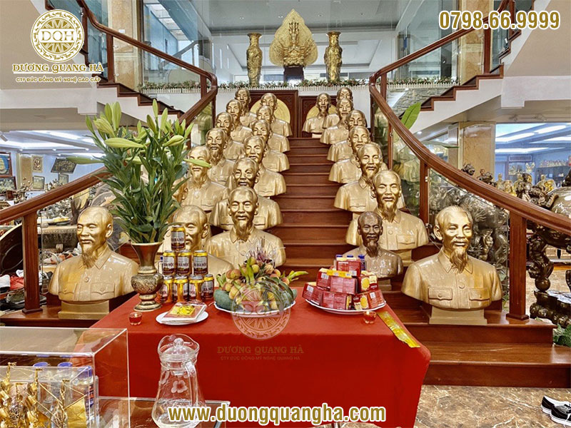 Tượng Bác Hồ bằng đồng - tượng bán thân