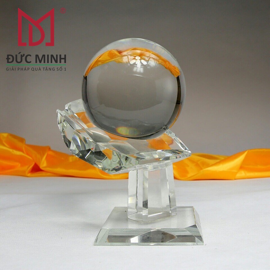 Biểu trưng Pha Lê Quà Tặng Biểu Trưng