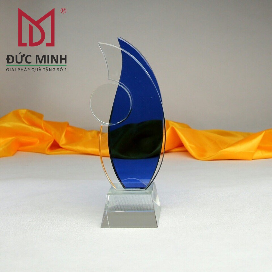 Quà Tặng Biểu Trưng Pha lê Pha Le đẹp