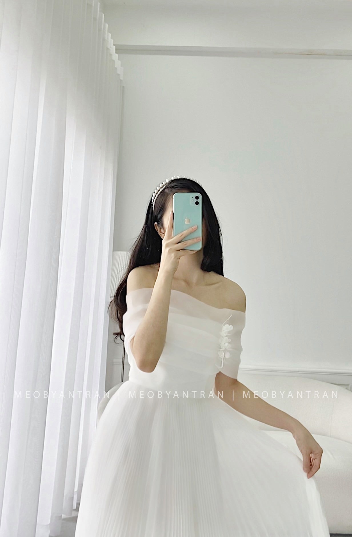 vay-cuoi-di-ban-xoe-ngan