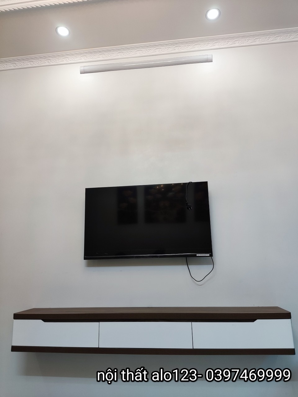 kệ-tivi-3-ngăn-kéo-giá-rẻ