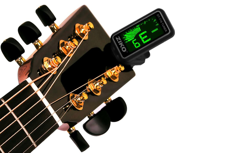 mua-tuner-guitar