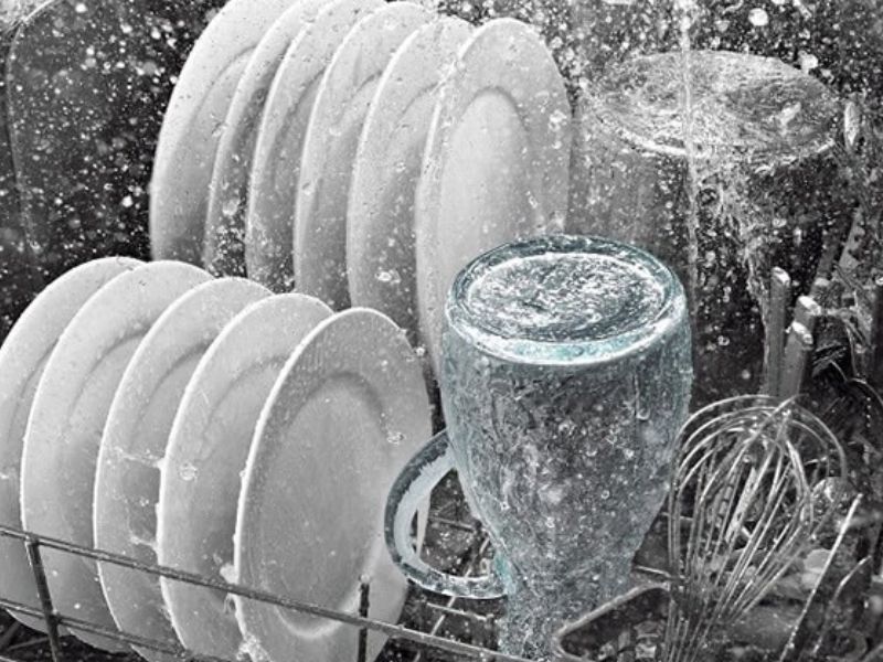 Bảo vệ máy rửa chén hoạt động ổn định giúp tiết kiệm điện năng