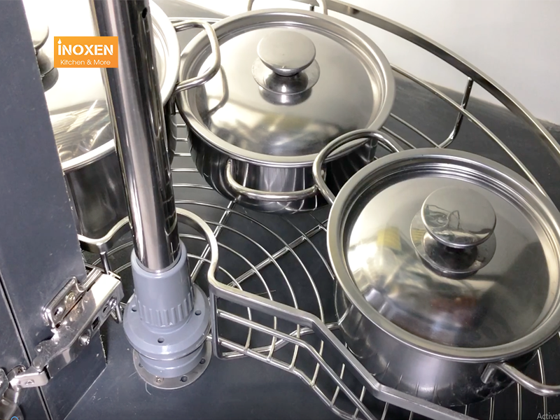 mâm xoay tủ bếp