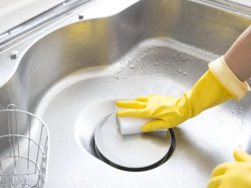 Tìm hiểu 6 mẹo vệ sinh bồn rửa chén đơn giản mà chị em nên biết