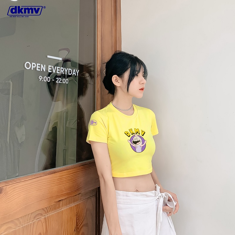 áo croptop kiểu đẹp streetstyle