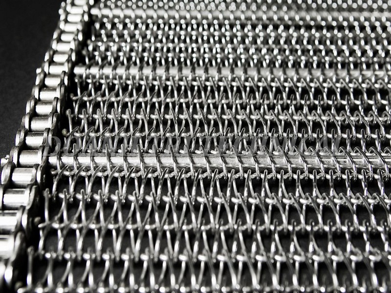 Đặc điểm và công dụng của băng tải lưới inox