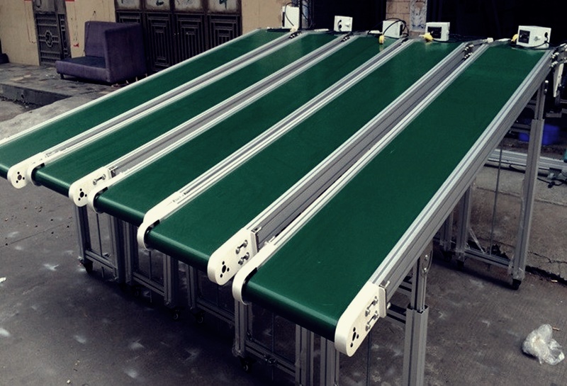 5 lý do khiến băng tải PVC “lên ngôi” trong mọi nhà máy