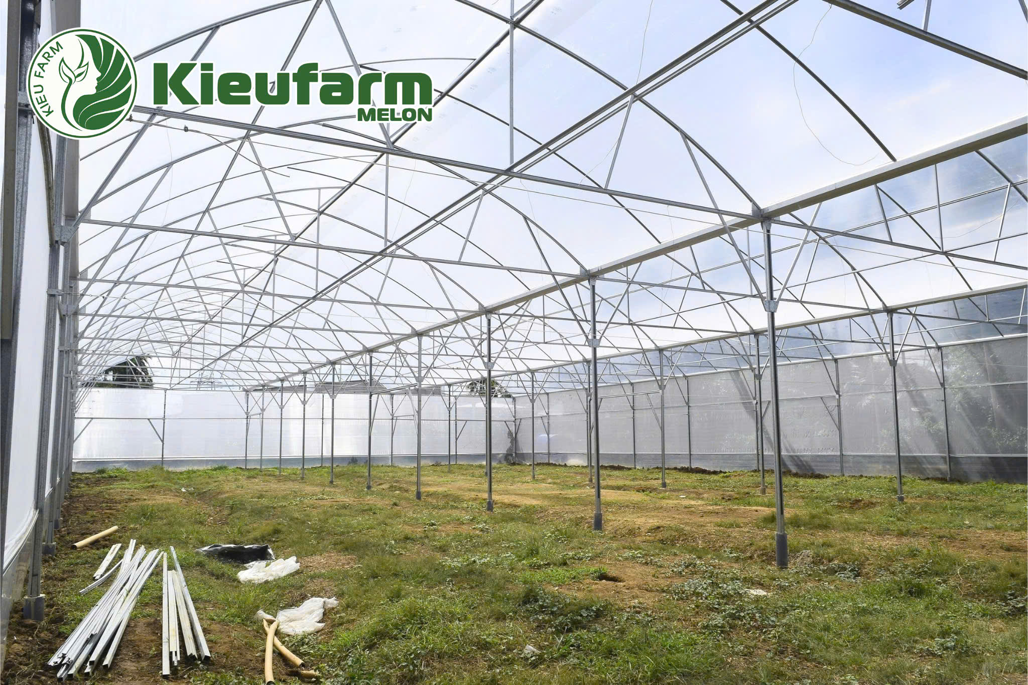 Nhà cung cấp chuyên nghiệp luôn hỗ trợ farm từ khi bắt đầu lắp đặt đến khi hoàn thiện vận hành - thu hoạch.