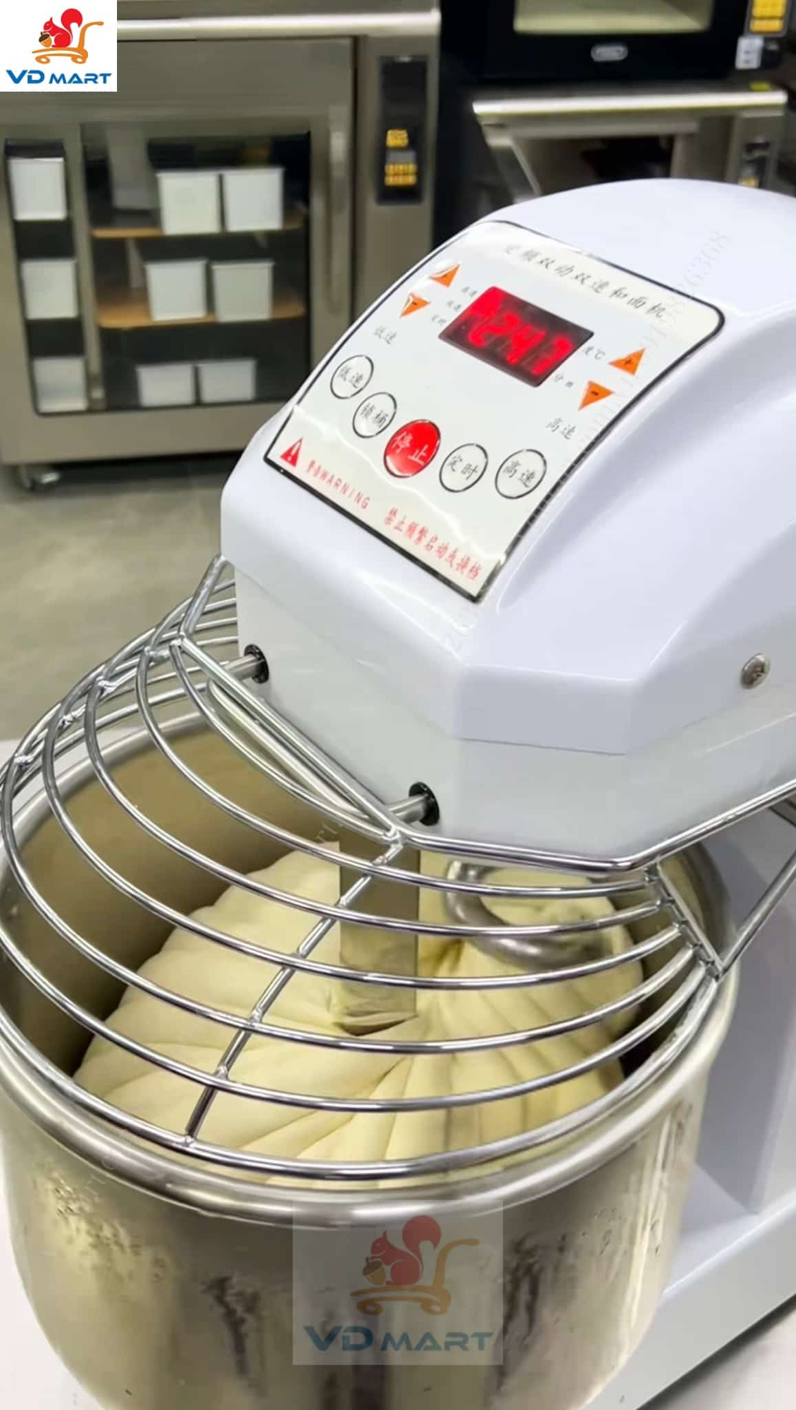 Máy trộn bột Ukoeo U10 tháo âu