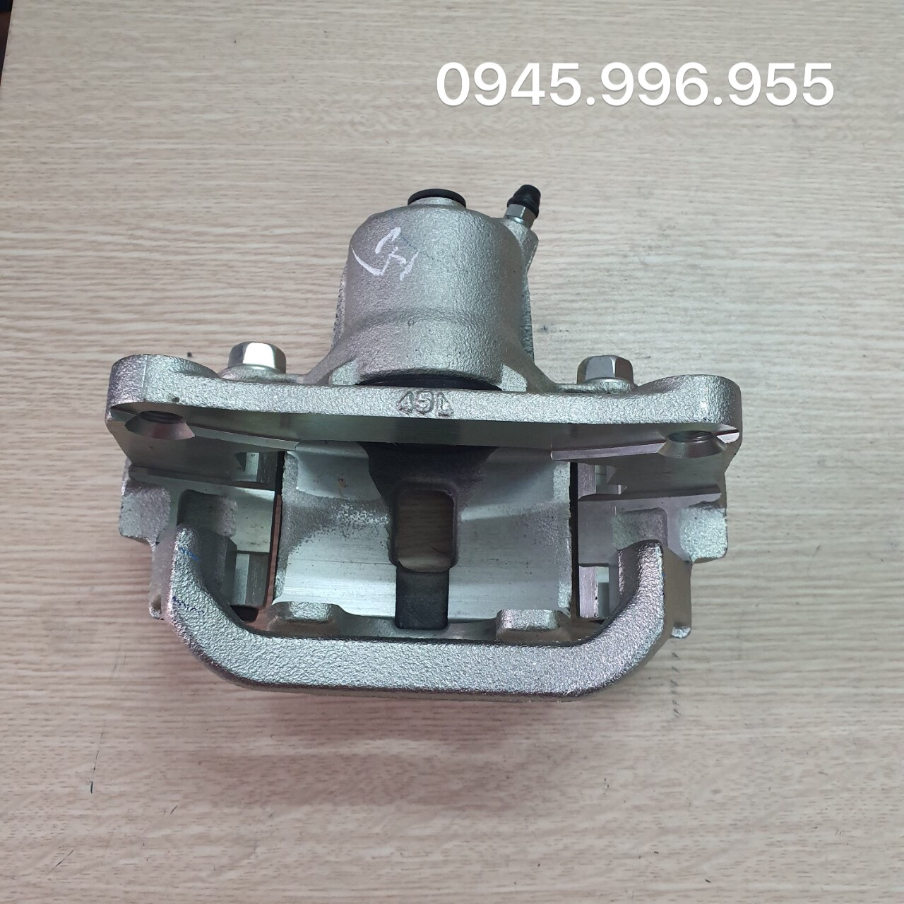 Cụm phanh sau Lexus 570 47850-60070