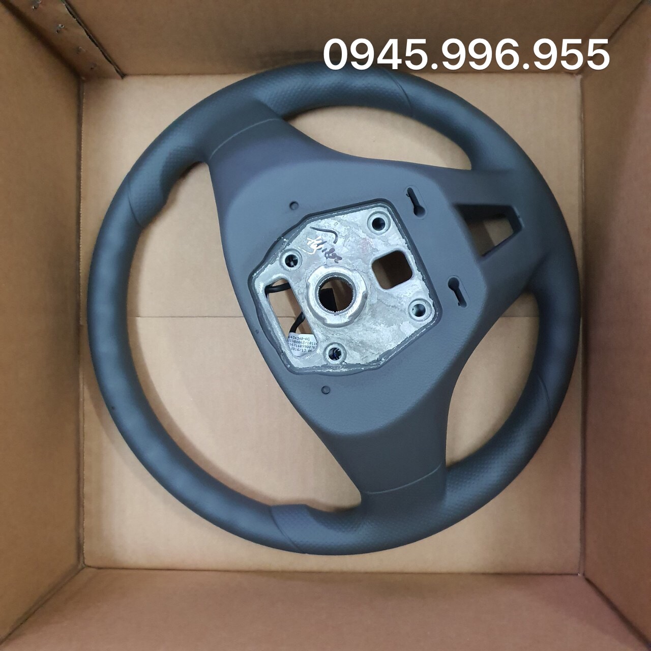 Vô lăng Cruze 95227501