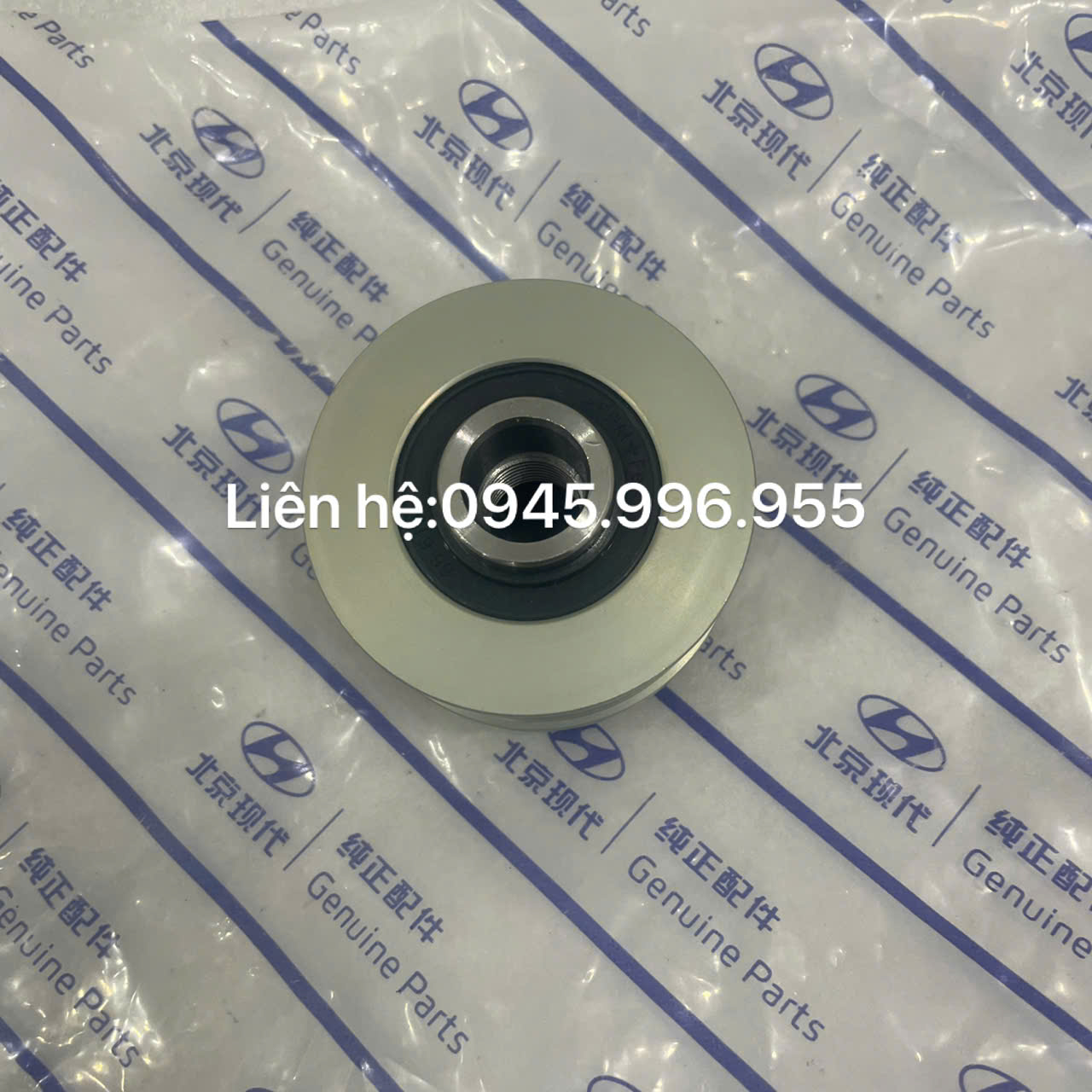 Puly máy phát Hyundai Custin 373222M460