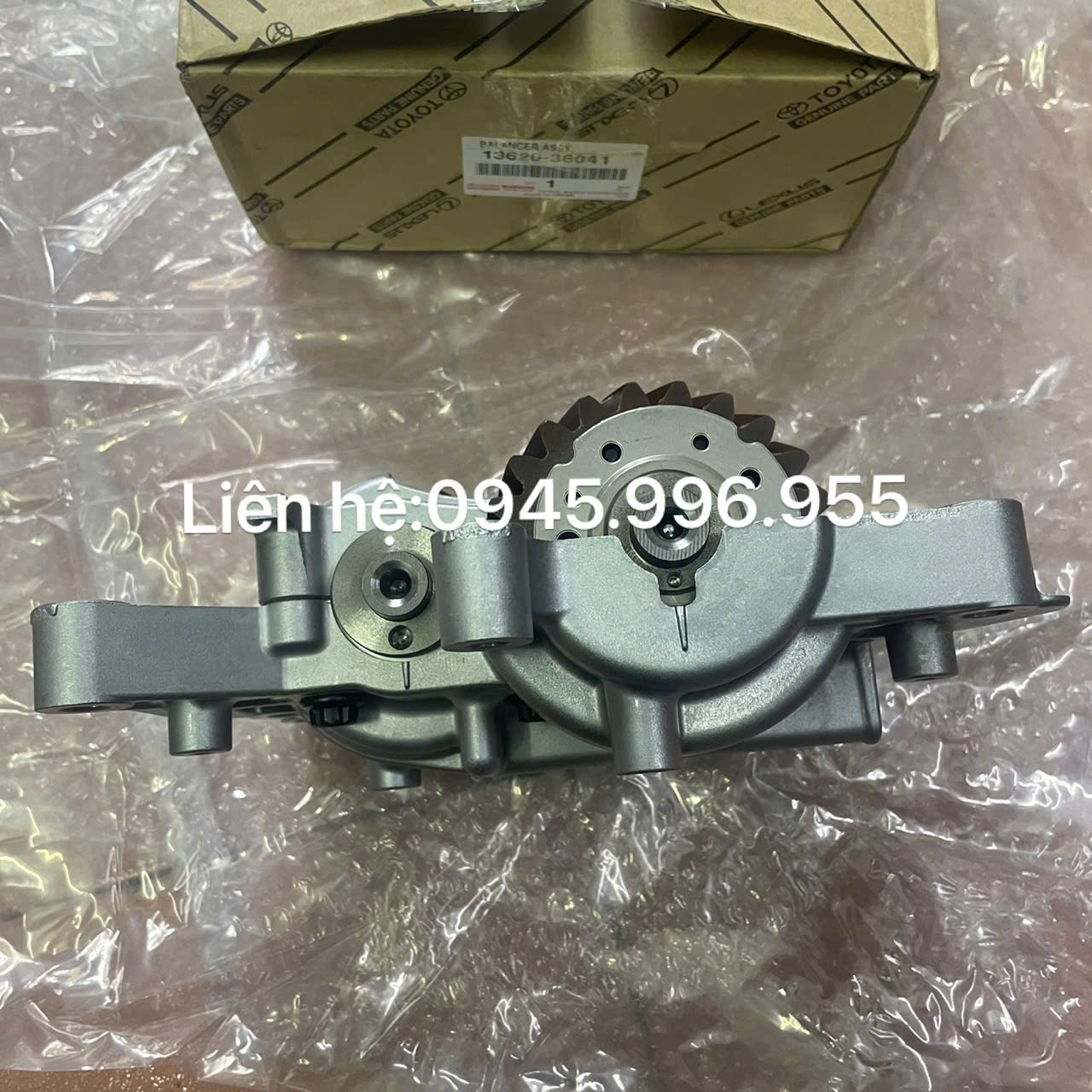 Trục đối trọng Toyota Camry 13620-36020