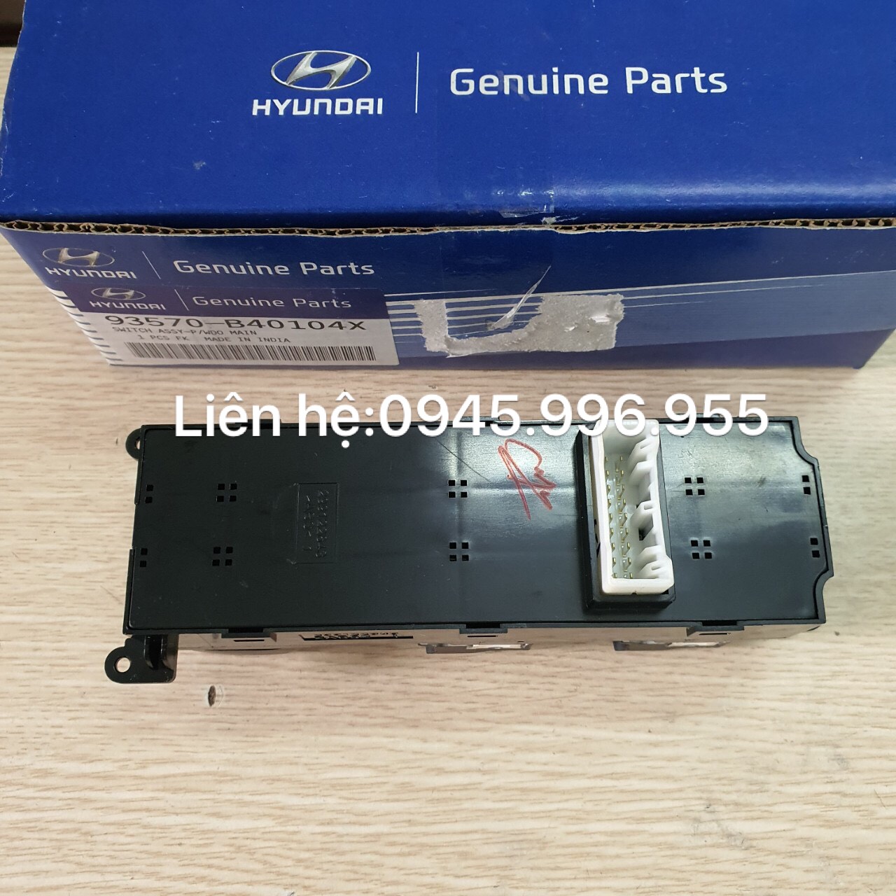 Công tắc nên xuống kính tổng Hyundai I10 Grand 93570B40104X