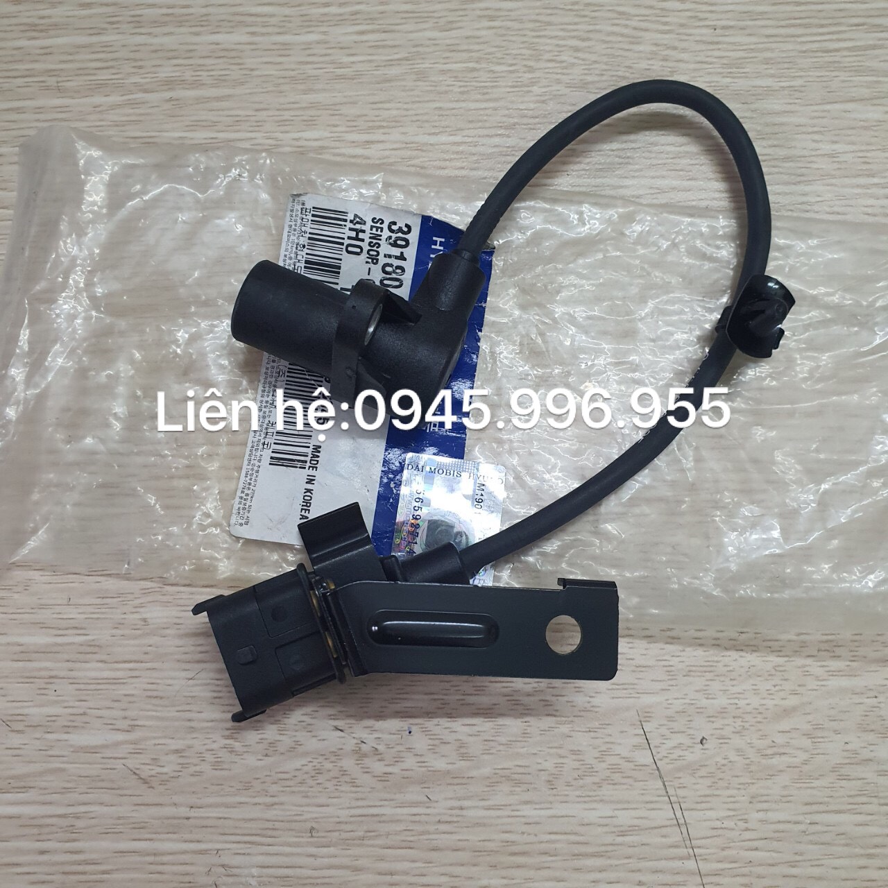 Cảm biến trục cơ Hyundai Starex 391804A512