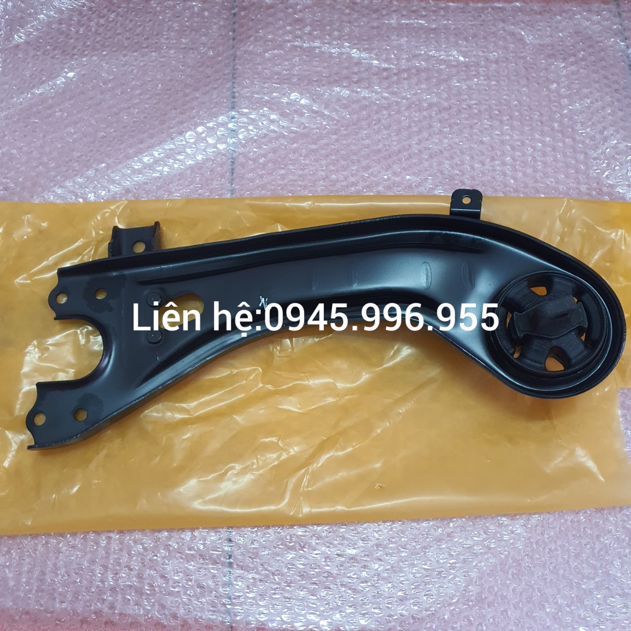 Rằng rọc sau Hyundai Santafe 552702W600