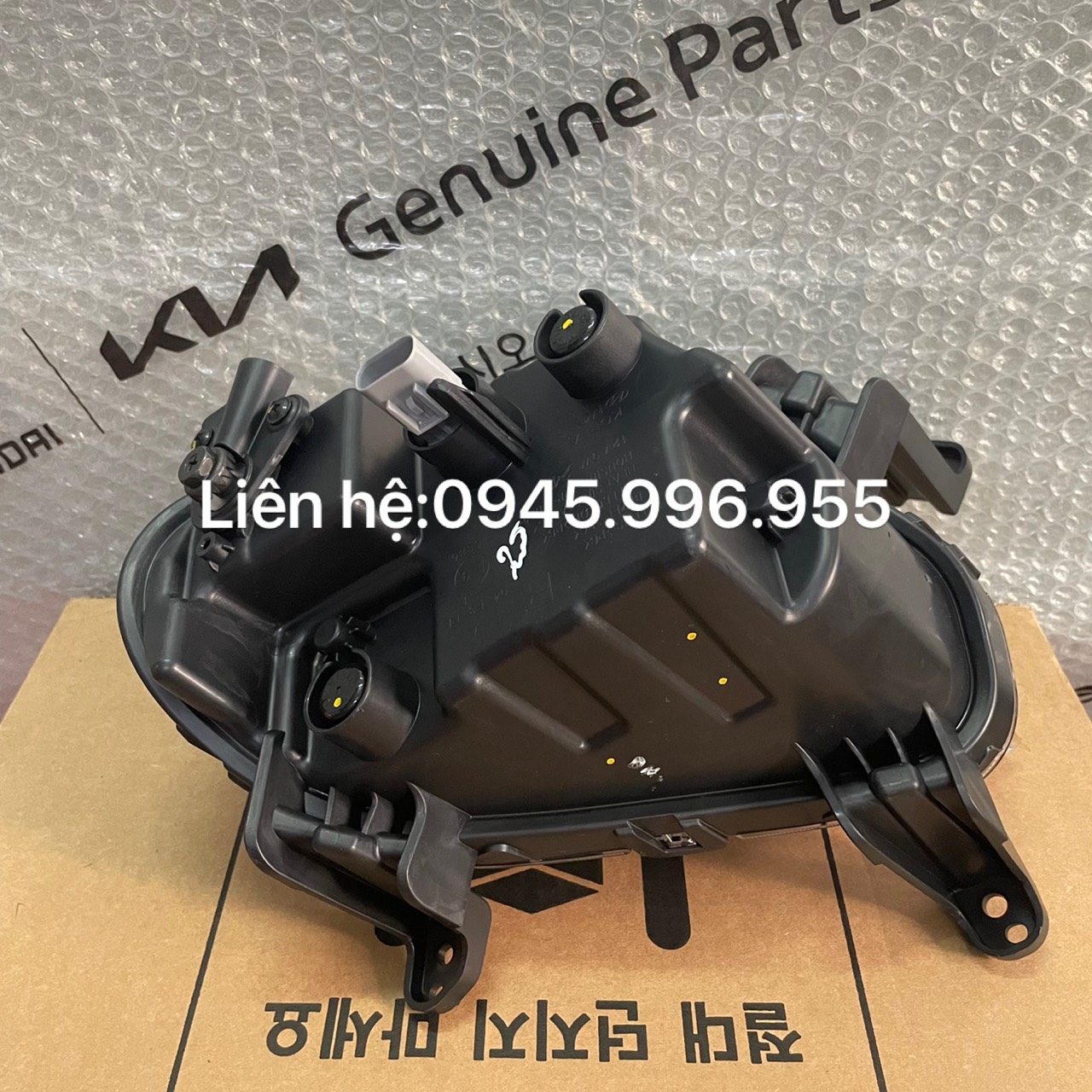 Đèn gầm Hyundai Santafe 2019 92202S1100