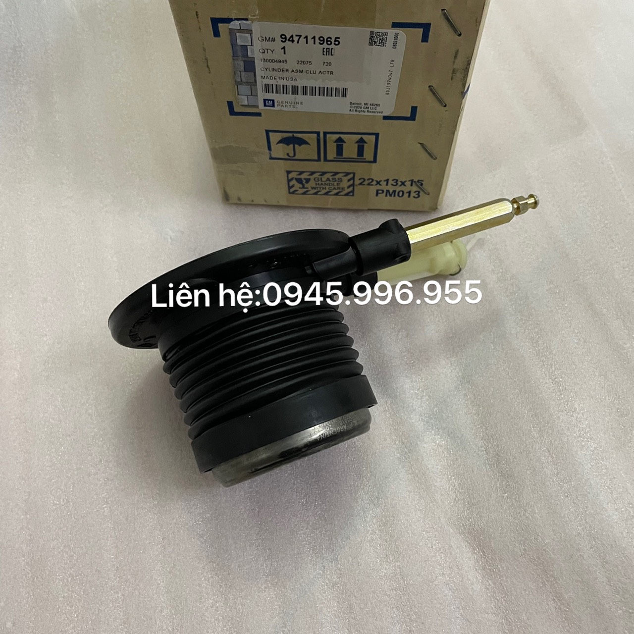 Bi tê Chevrolet Colorado 94711965