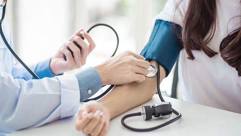 Người có vấn đề liên quan đến tim mạch và huyết áp