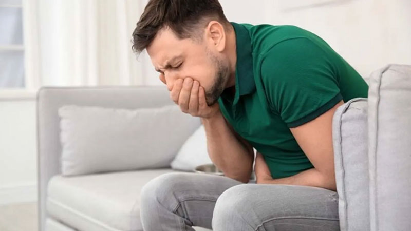 Tác hại khi uống tinh dầu thông đỏ không đúng cách