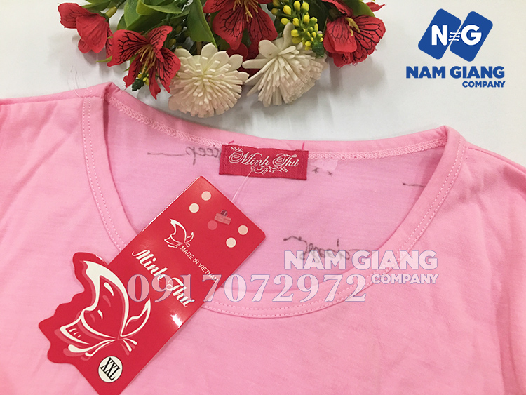 bo-quan-ao-sau-sinh-mau-ven-nguc-3