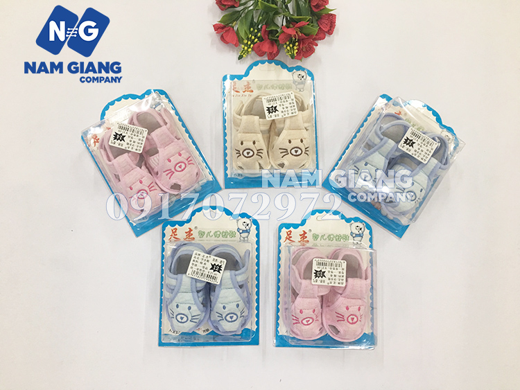 dep-tap-di-de-vai-mui-meo-cho-be