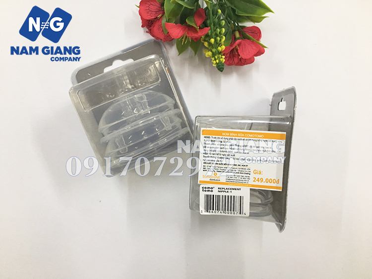 num-ty-thay-the-binh-sua-comotomo-hop-2-chiec-3