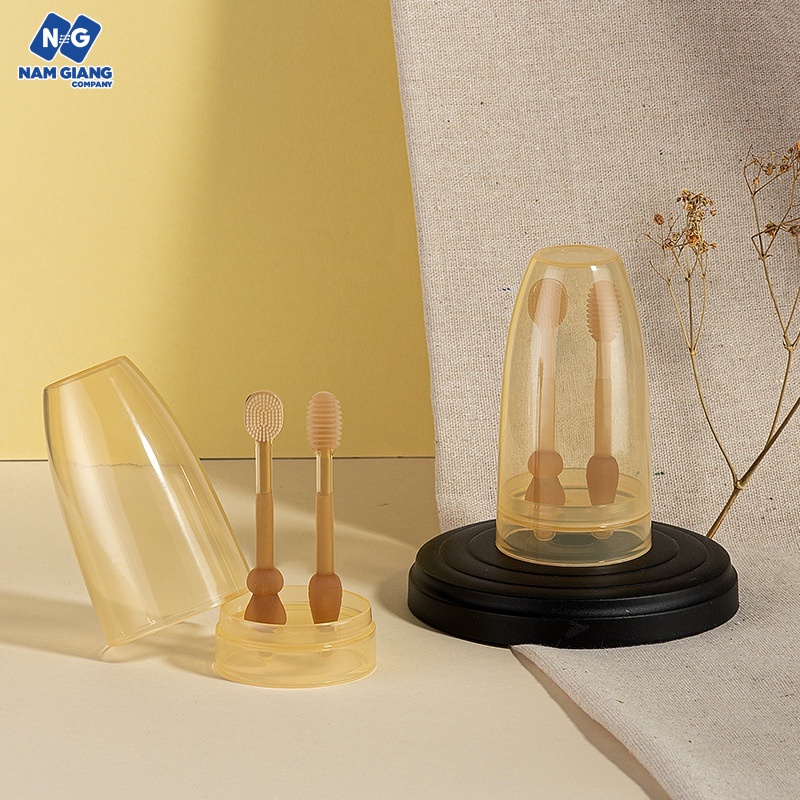 set-ban-chai-danh-rang-que-ro-luoi-silicon-kem-coc-cho-be