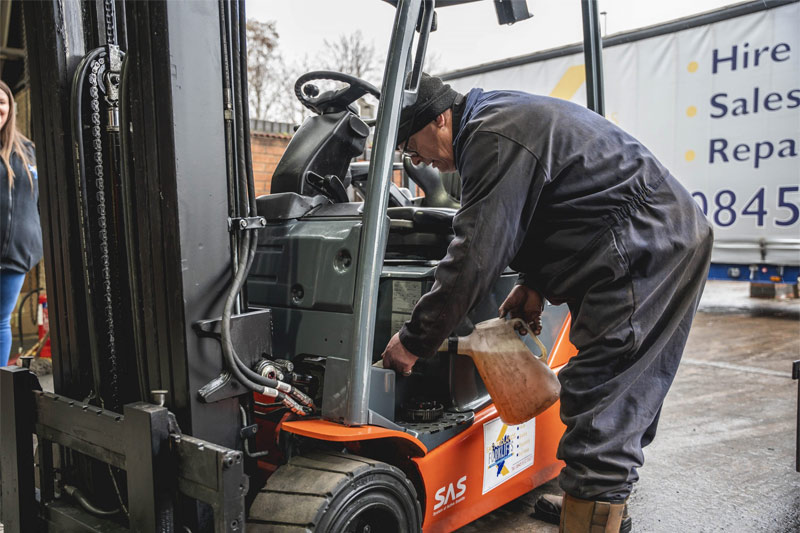 Bảo dưỡng xe nâng kéo dài tuổi thọ, hạn chế hư hỏng, đảm bảo an toàn