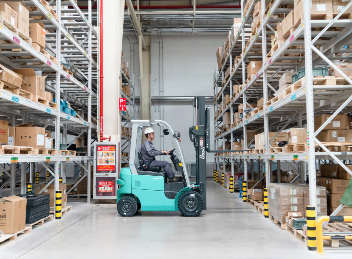 Lựa chọn xe nâng theo ngành nghề sử dụng