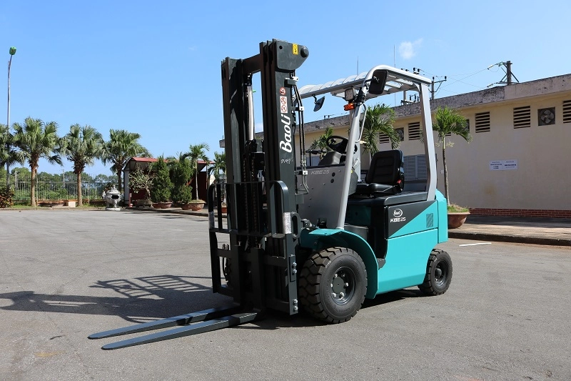 Đầu tư xe nâng cũ hay xe nâng mới phụ thuộc vào nhu cầu của doanh nghiệp