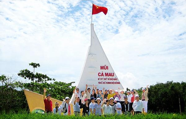 TOUR DU LỊCH SÔNG NƯỚC MIỀN TÂY - BIỂN ĐẢO PHÚ QUỐC