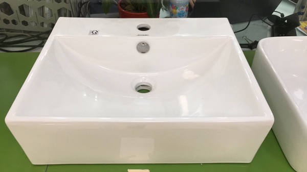 lavabo rửa mặt vuông