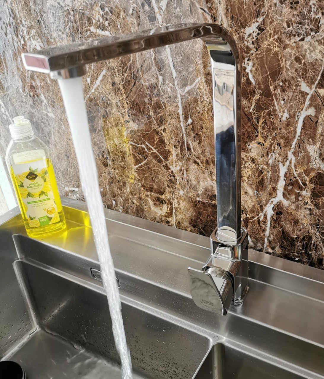 vòi chậu rửa bát