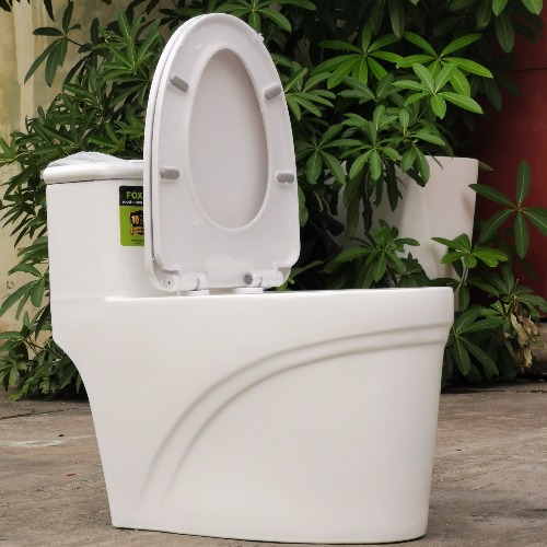 bồn cầu men nano nhẵn mịn cao cấp