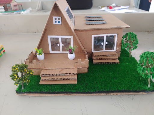 Mô hình sản phẩm STEM của học sinh thcs: Thực hành và sáng tạo