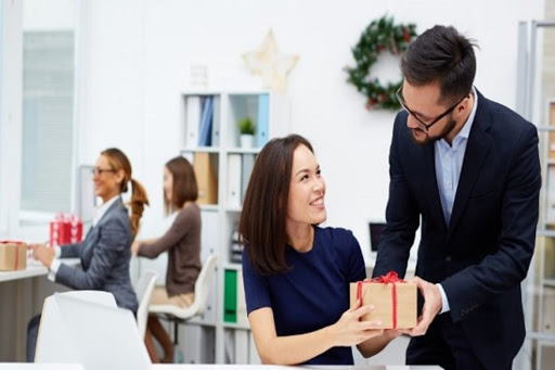 quà tết nhân viên