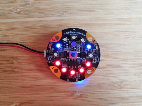 Điểm giống và khác nhau giữa mạch Microbit và mạch Halocode