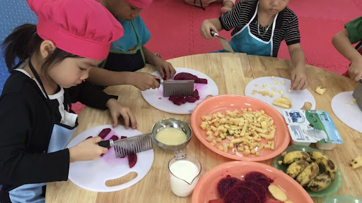 Giáo án STEAM làm sữa chua hoa quả dầm – Trải nghiệm nhỏ, hạnh phúc to