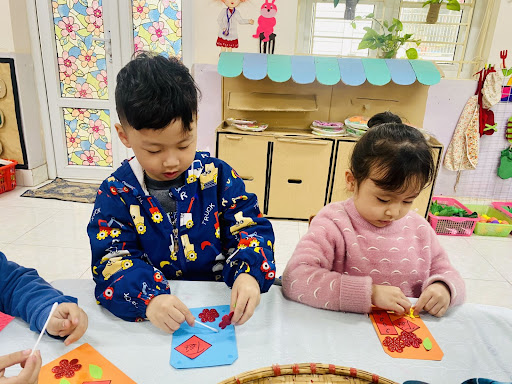 Giáo án STEAM làm bao lì xì: Tăng tư duy sáng tạo cho bé