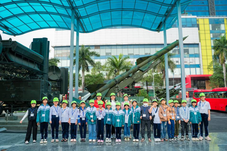 Tour học sinh còn giúp gắn kết tình bạn