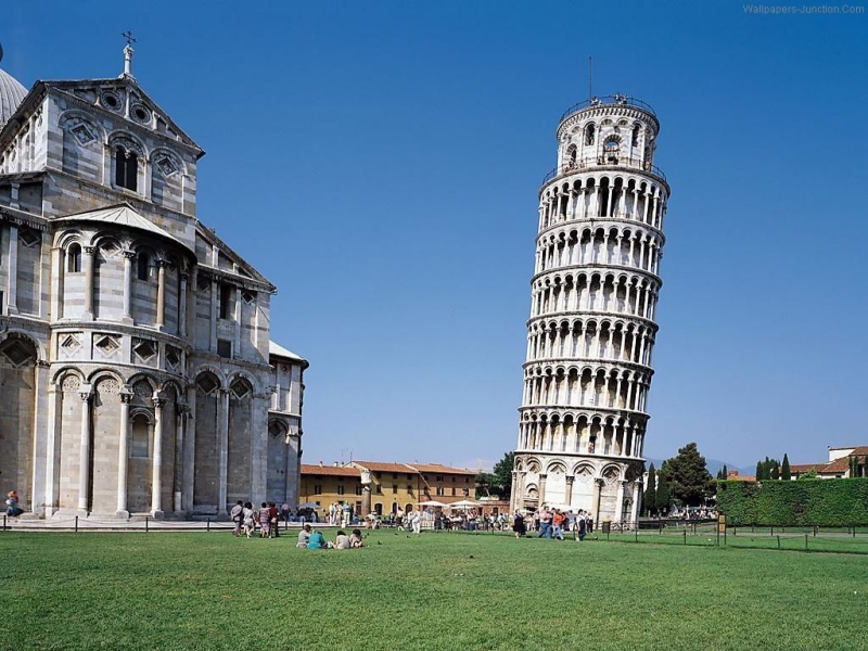Tháp nghiêng Pisa sử dụng đá marble