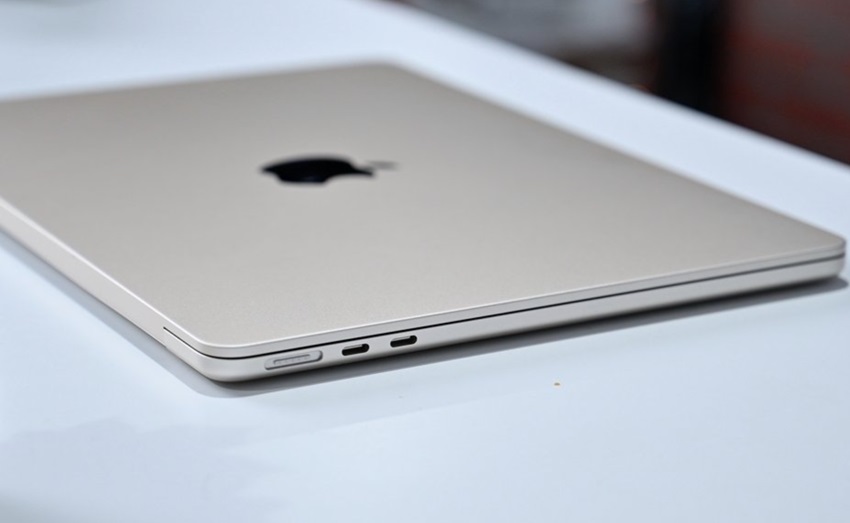 MacBook Air M2 - cổng kết nối