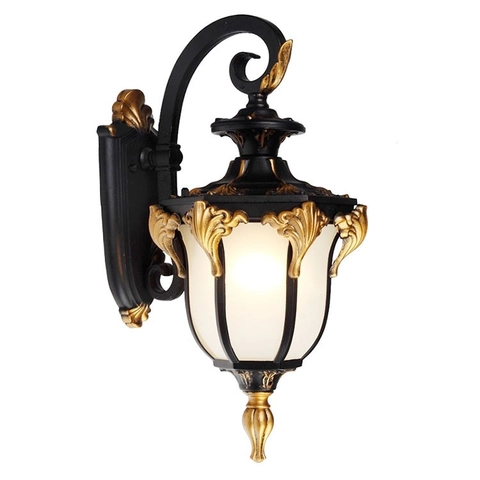 Mẫu đèn cầu thang cổ điển chất liệu hợp kim cao cấp