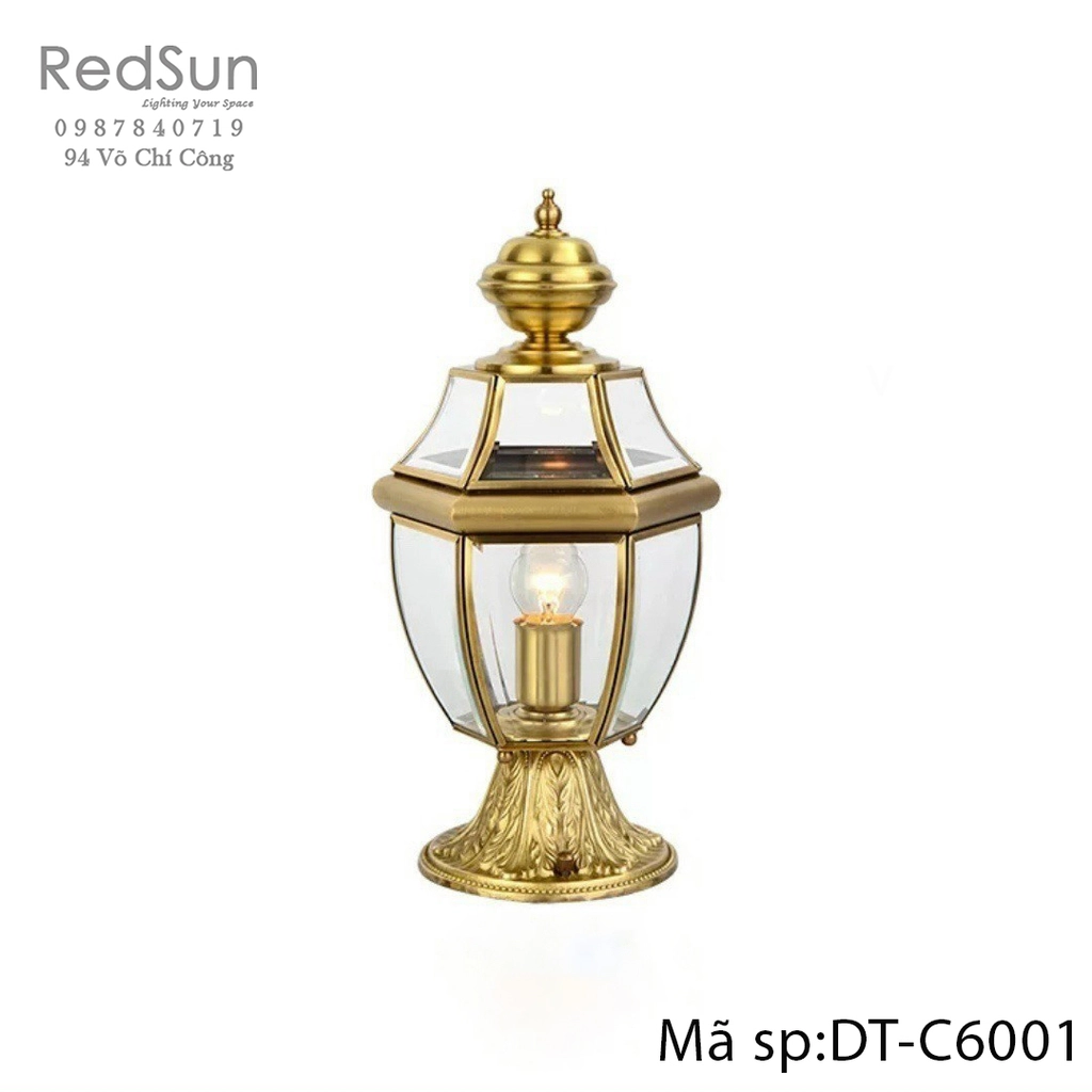 Mẫu đèn cầu thang cổ điển chất liệu đồng