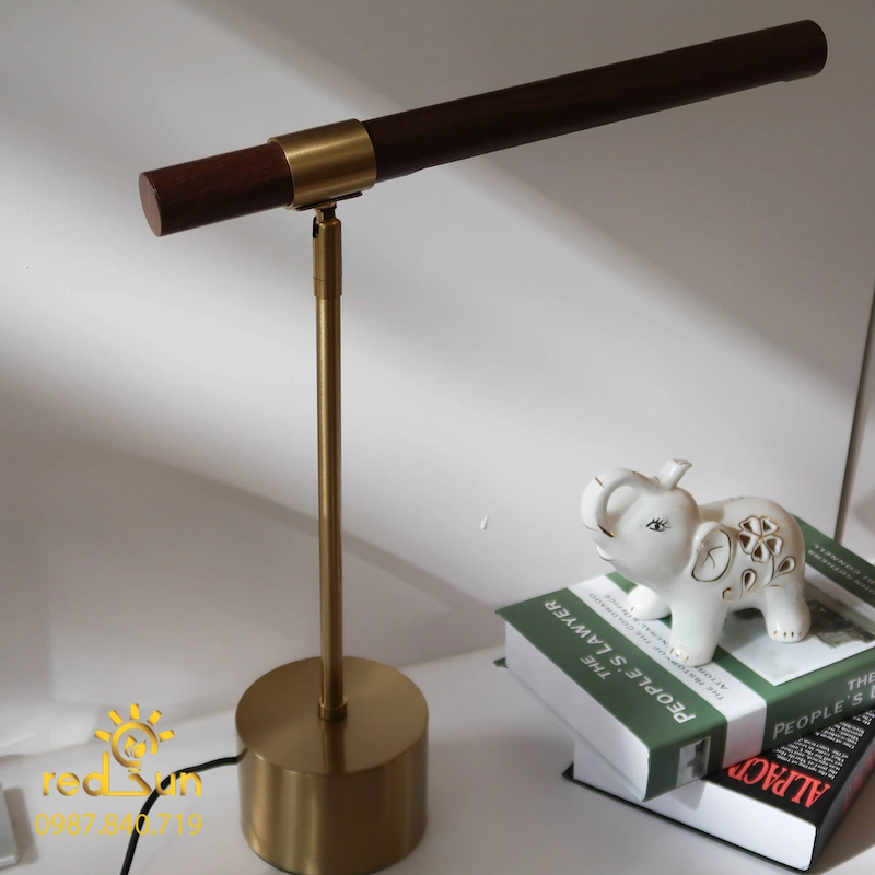 Mẫu đèn bàn hiện đại B128