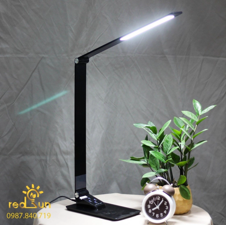 Đèn bàn học, bàn làm việc hiện đại tại Redsun