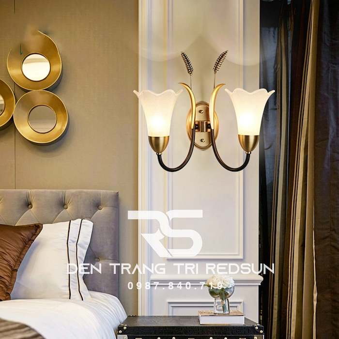Đèn tường decor hiện đại