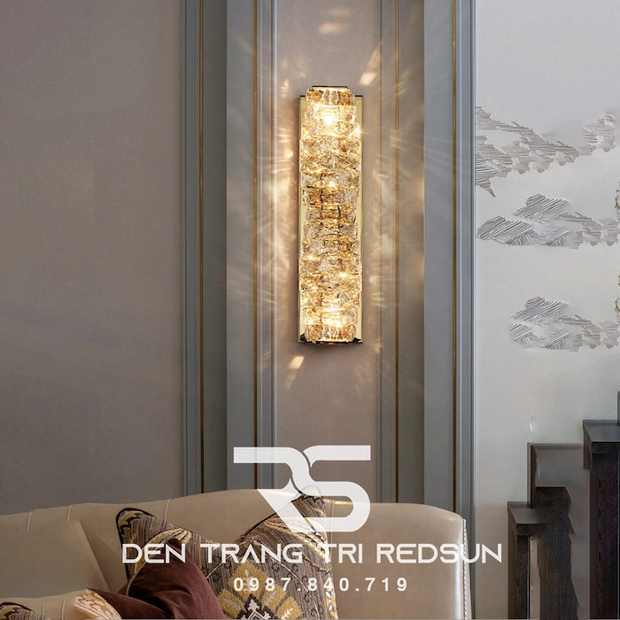 Đèn tường pha lê đẹp sang trọng